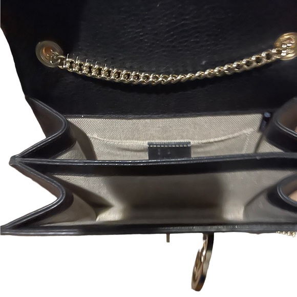 Gucci Interlocking GG crossbody bag w/ chain - Picture 8 of 8
